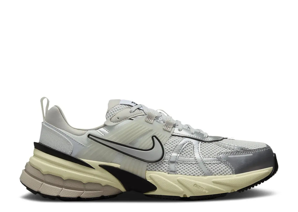 Men's V2K Run 'Pure Platinum Metallic Silver'