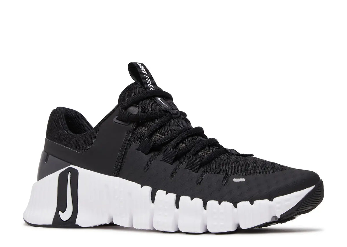 WMNS FREE METCON 5 'BLACK ANTHRACITE'